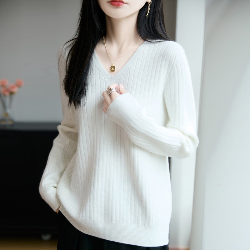 Millie V-neck knit top for women