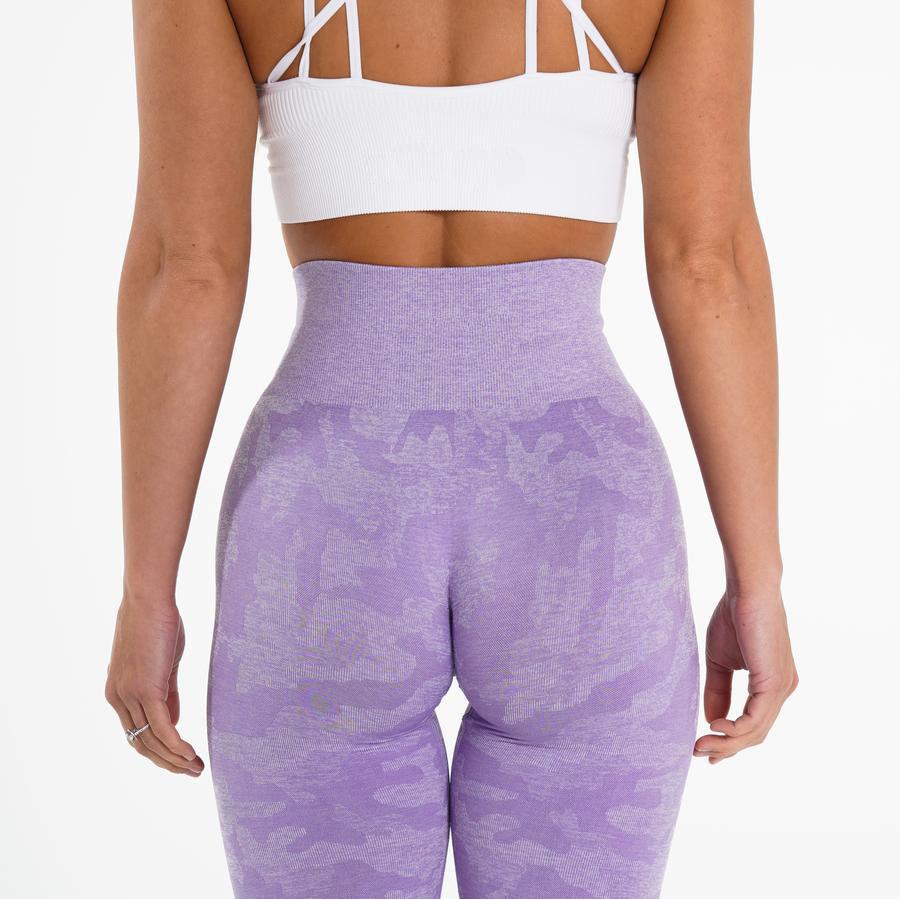 Snow-patterned camouflage yoga pants