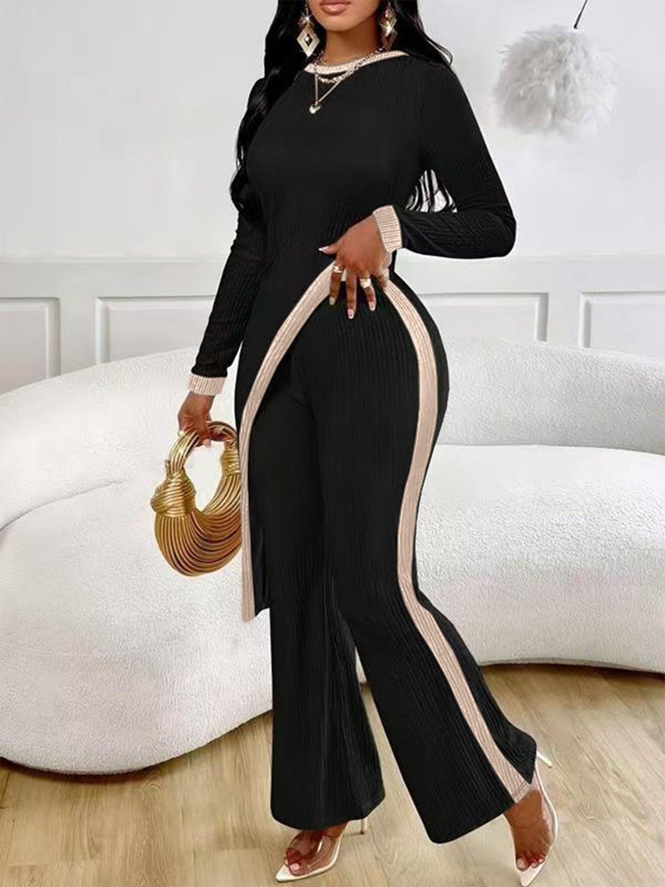 Olea Color-Contrast Slit Suit