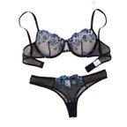 Floral interest lingerie set