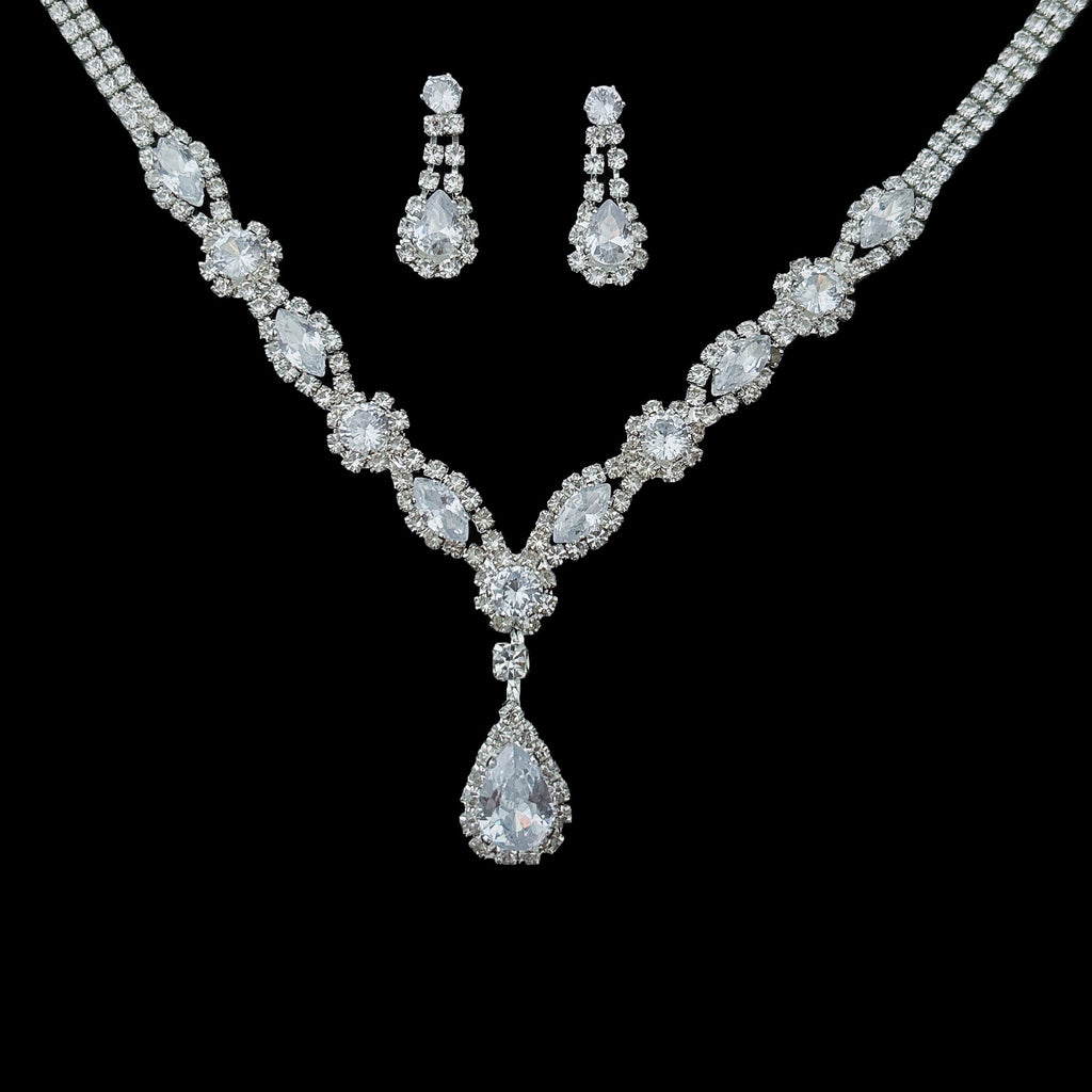 Elegant zircon necklace & earrings