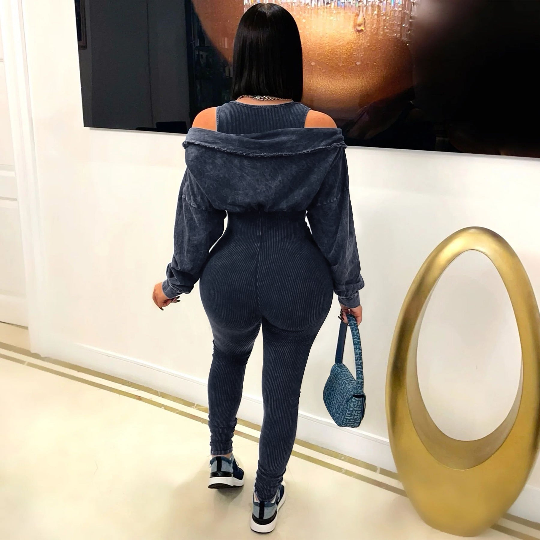 Off-Shoulder Tight Jumpsui