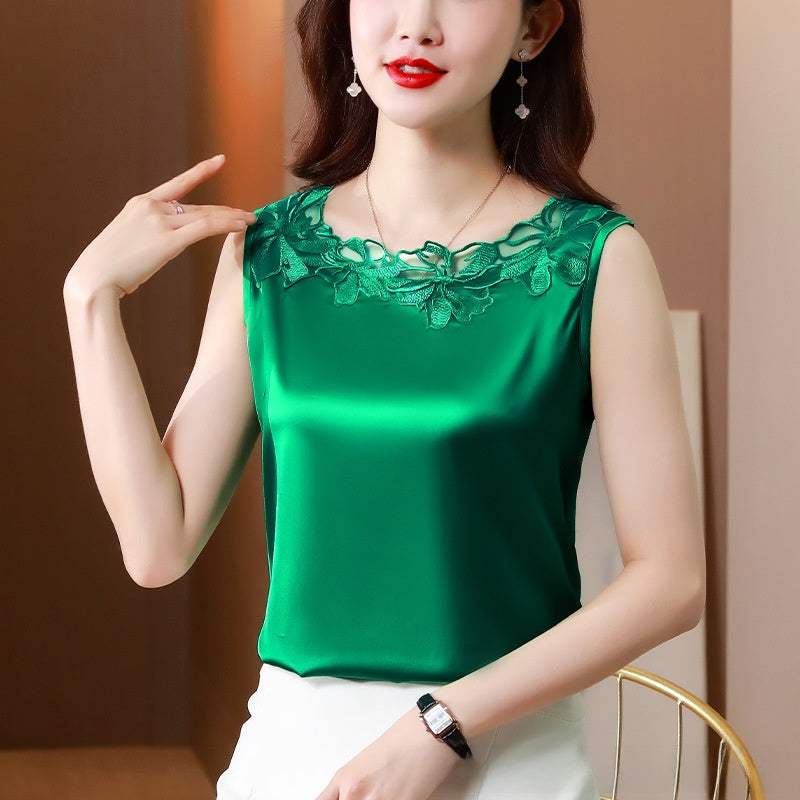 Base Shirt Large Size Sleeveless Top for Suit