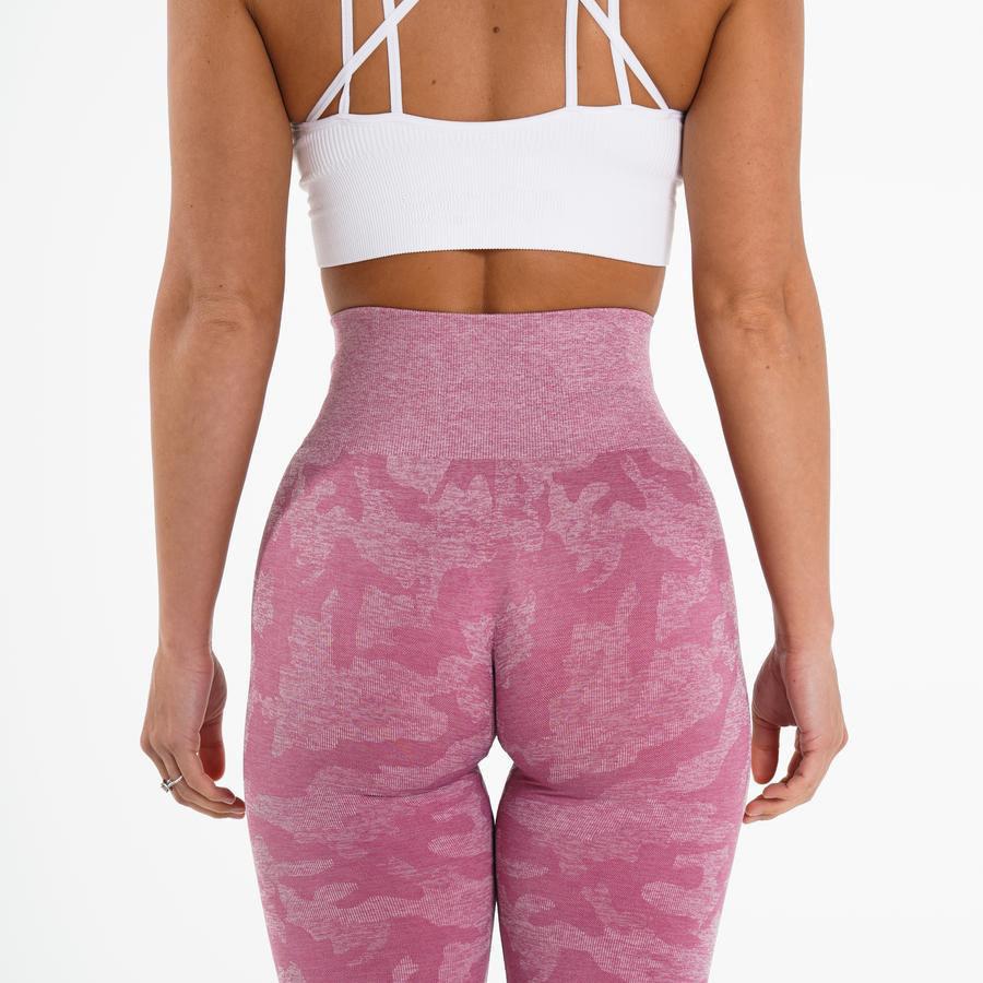 Snow-patterned camouflage yoga pants