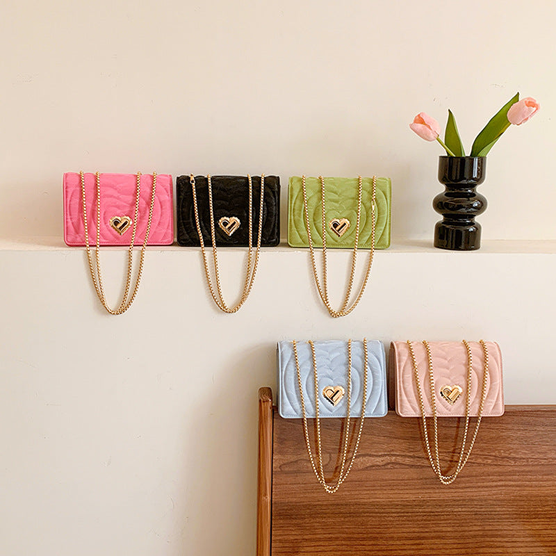 Gunn Shoulder Crossbody Chain bag