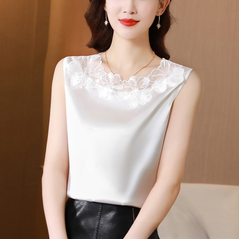 Base Shirt Large Size Sleeveless Top for Suit