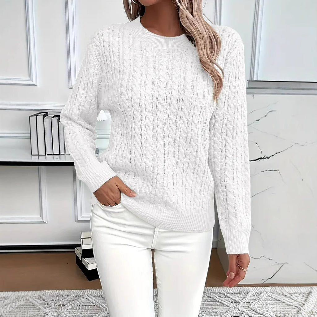 Sara | Classic Cable Knit Sweater
