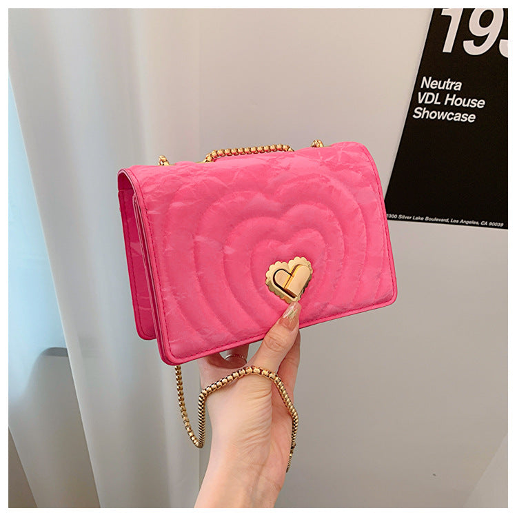 Gunn Shoulder Crossbody Chain bag